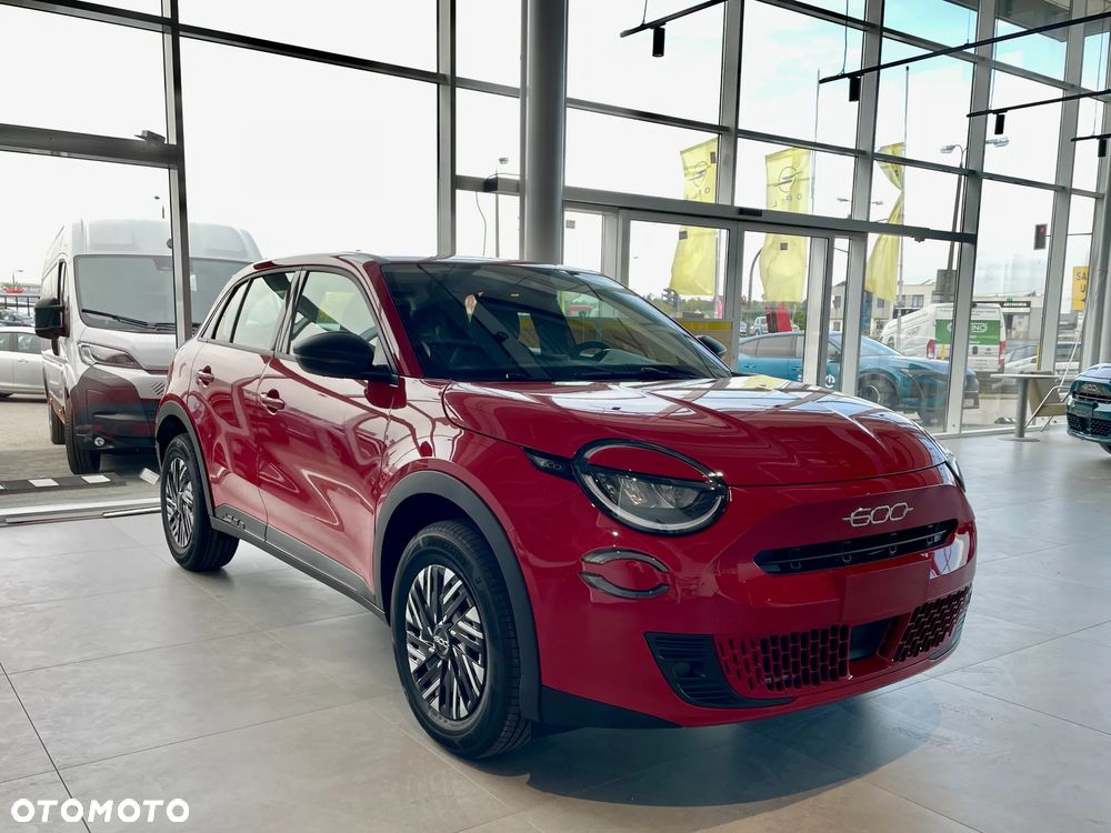 Fiat 600 1.2 Turbo Pop eDCT - 3