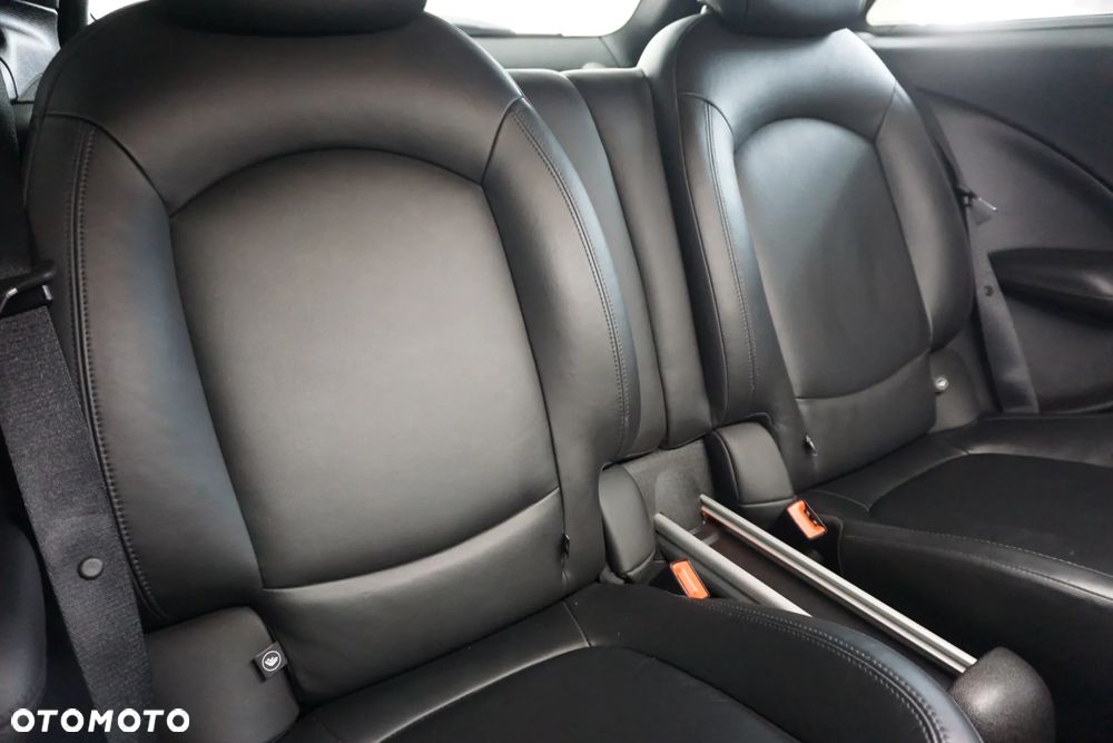 MINI Paceman - 24