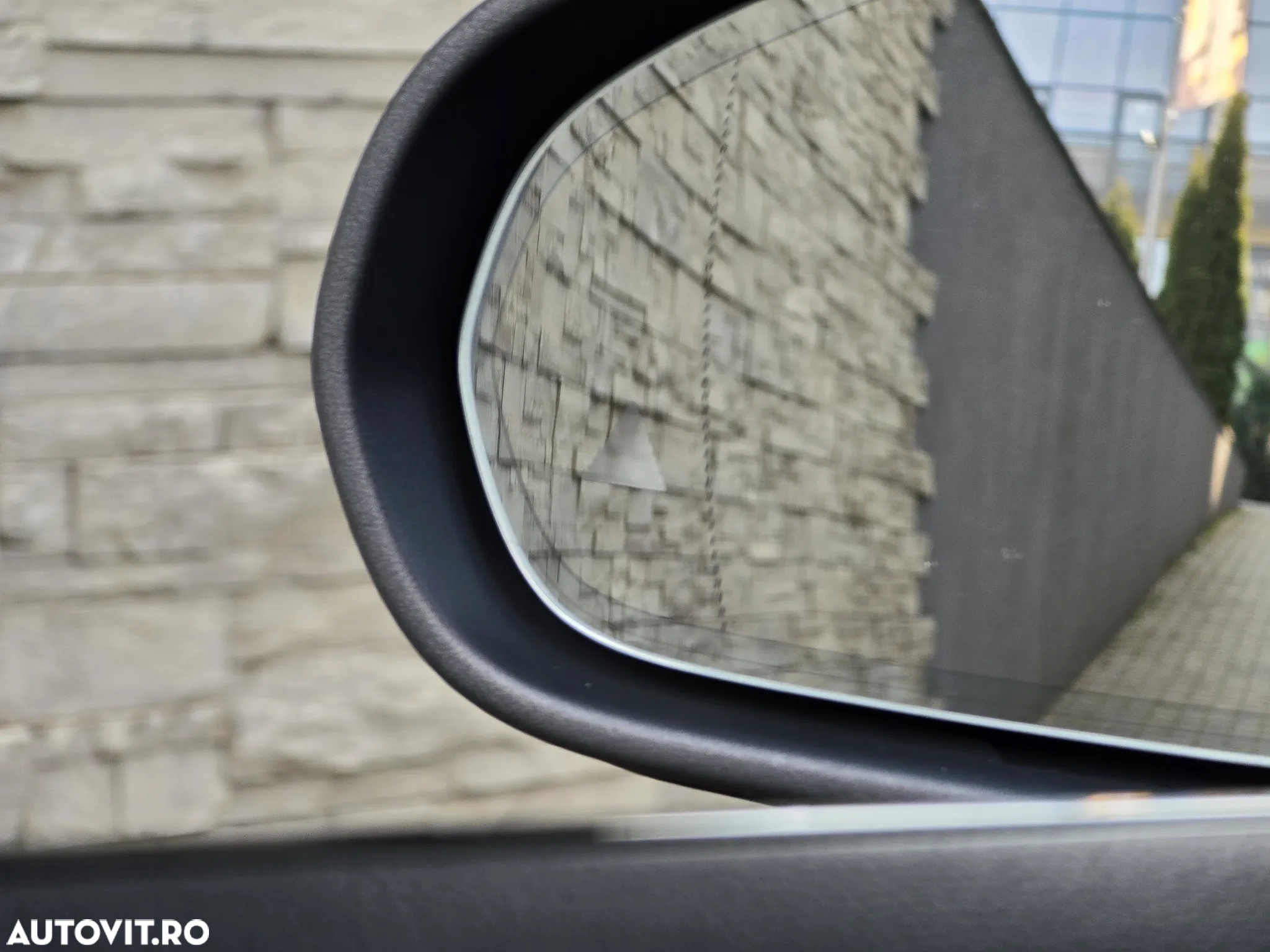 Mercedes-Benz A 250 4Matic 7G-DCT AMG Line - 36