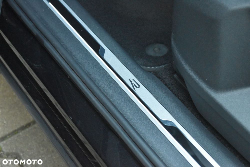 Volkswagen Tiguan 1.5 TSI EVO R-Line DSG - 33