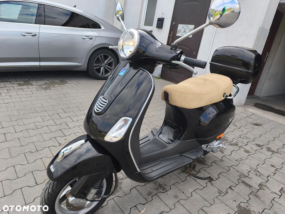 Piaggio Vespa - 3