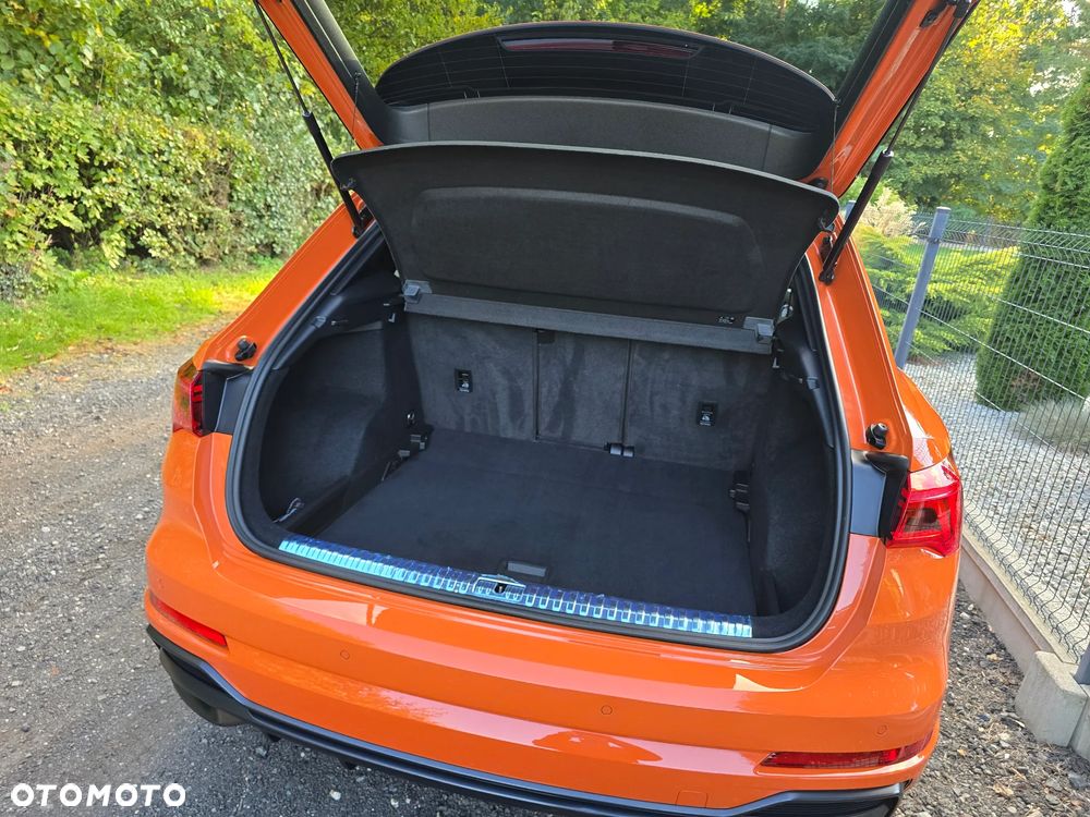 Audi Q3 35 TDI Quattro S Line - 27
