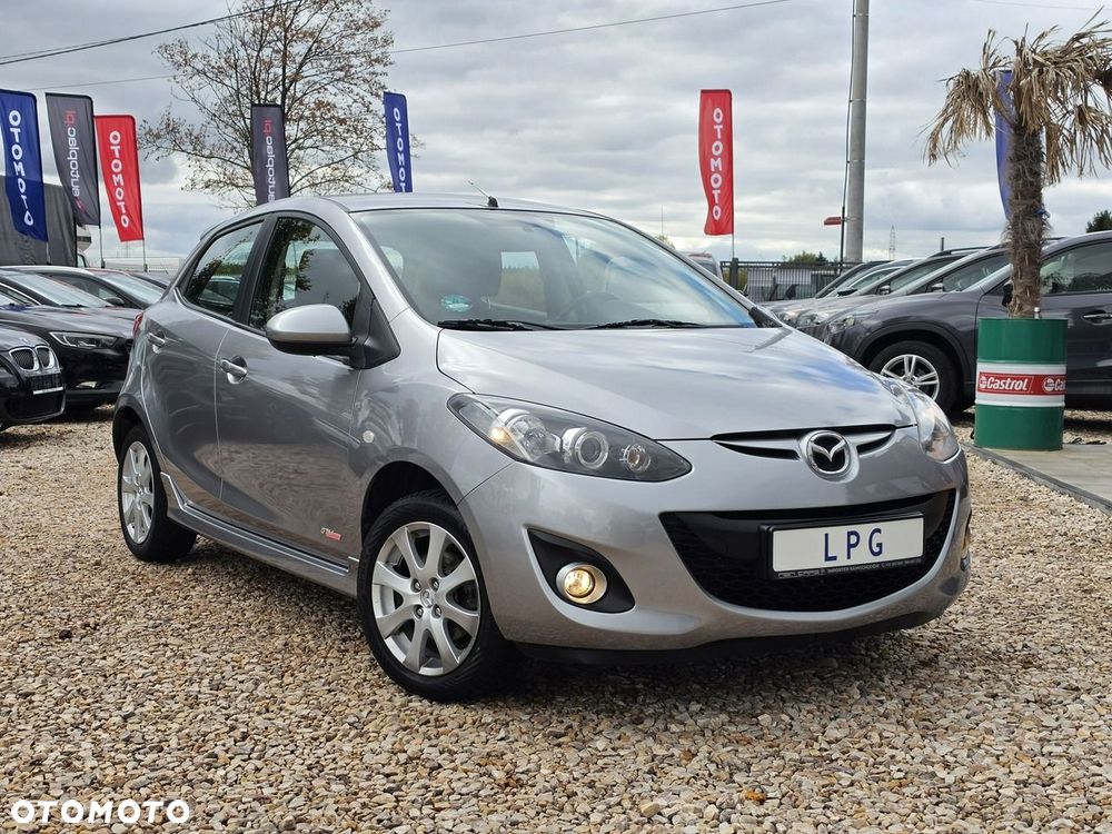 Mazda 2 - 7