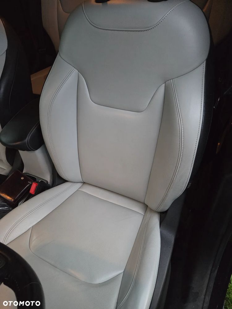 Jeep Renegade 1.0 GSE T3 Turbo Limited FWD S&S - 8