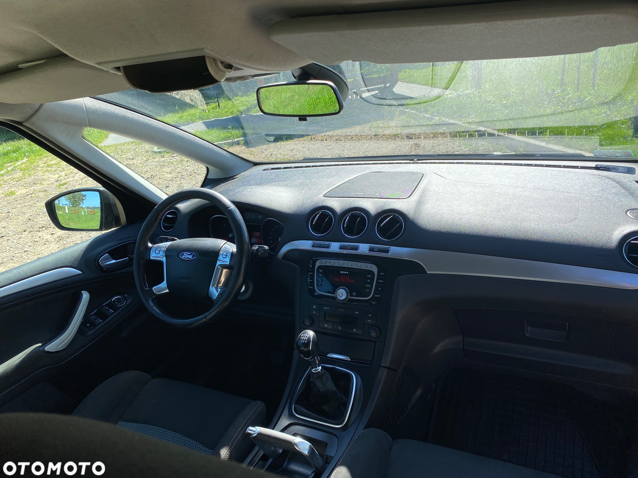 Ford S-Max - 10