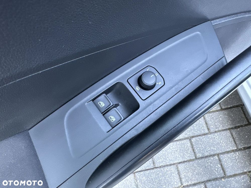 Skoda Fabia 1.0 TSI Selection - 19