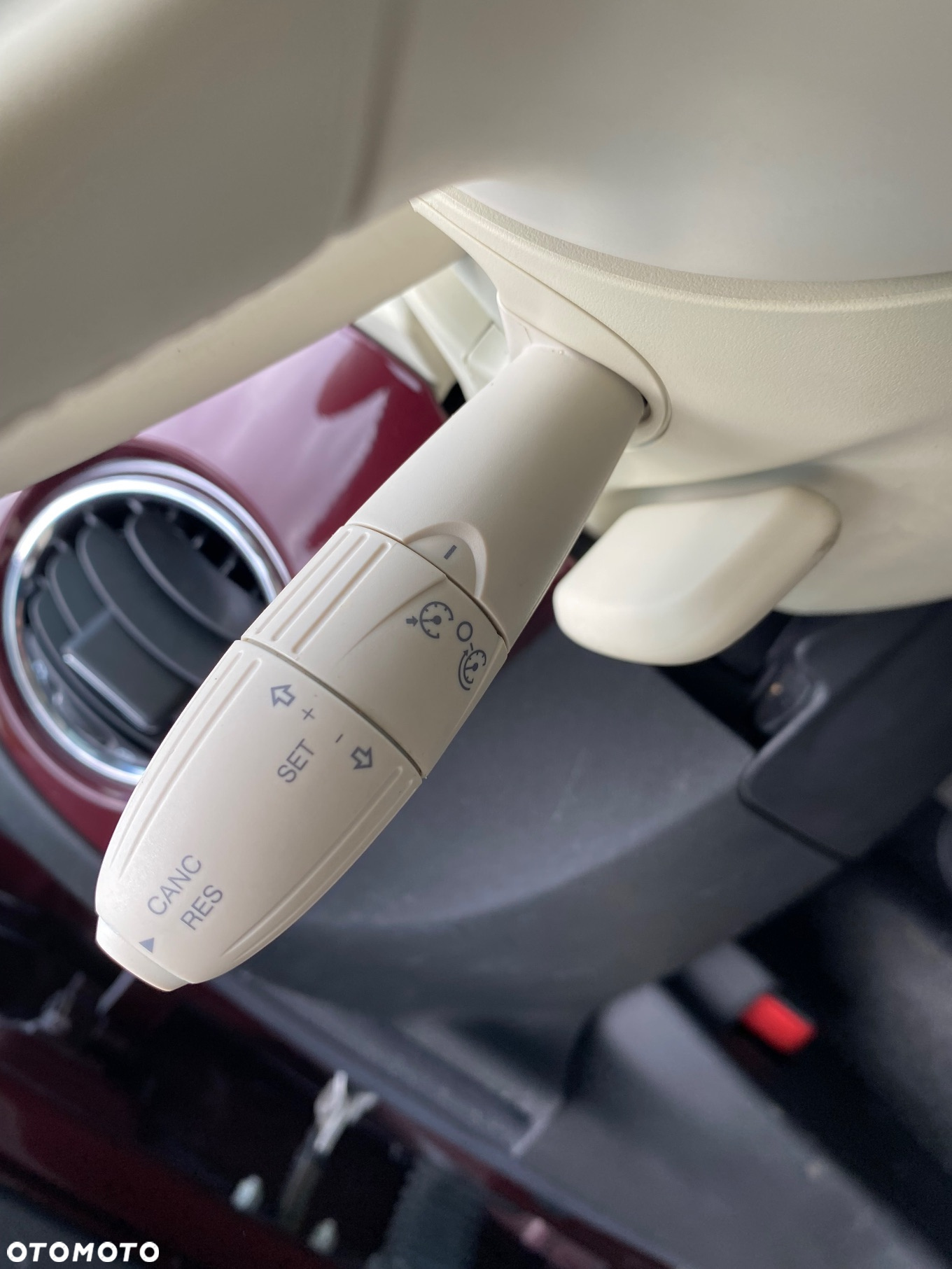 Fiat 500 C 1.2 8V Lounge - 23
