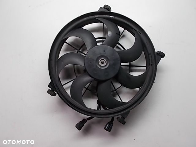 HYUNDAI i20 08-12r 1.4 CRDI WENTYLATOR CHŁODNICY - 1
