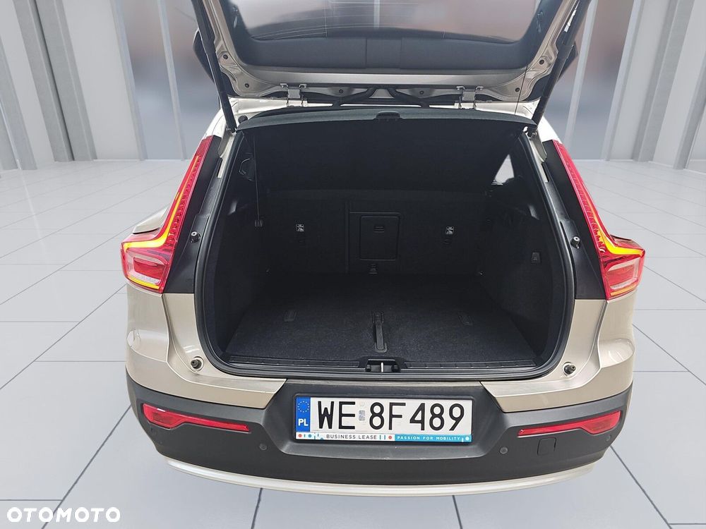 Volvo XC 40 - 20