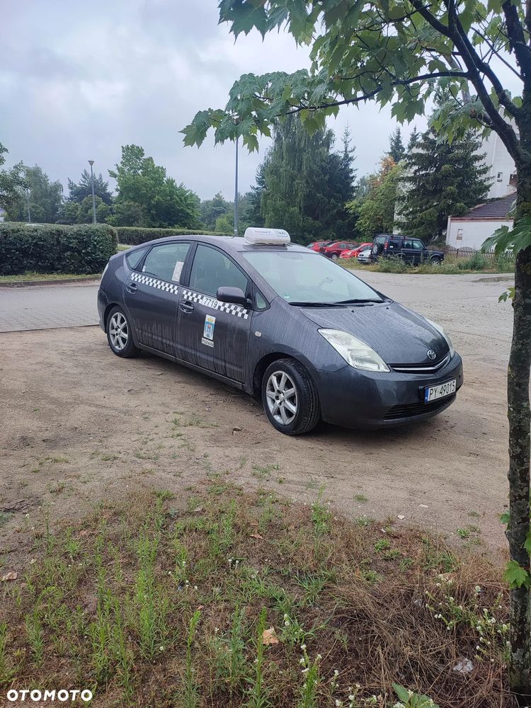 Toyota Prius - 1