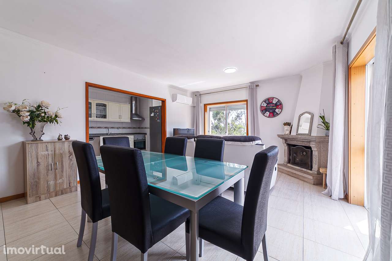 T2 com garagem e excelente localização em Fiães - Grande imagem: 4/43