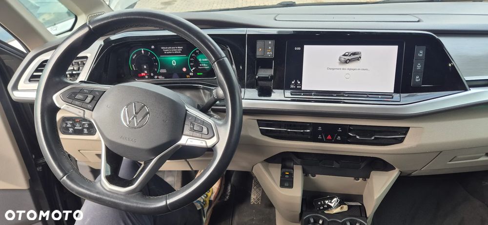 Volkswagen Multivan - 28