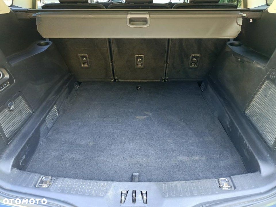 Ford S-Max - 20