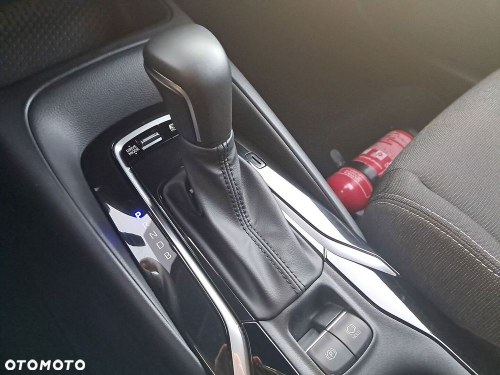 Toyota Corolla 1.8 Hybrid Comfort - 16