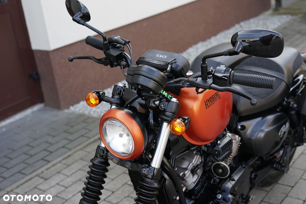 Hyosung GV - 30