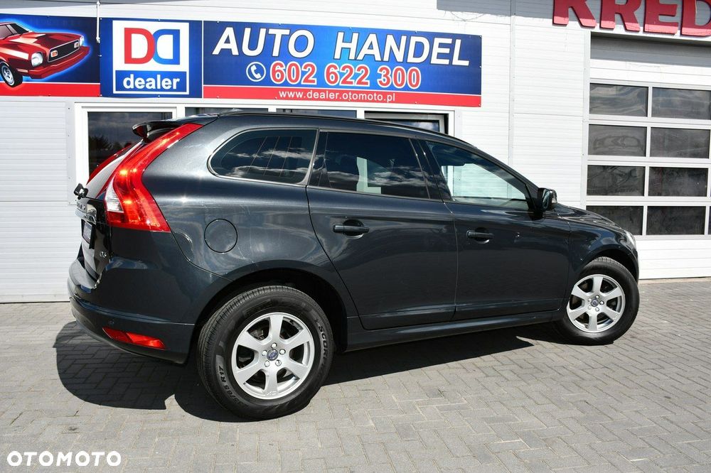 Volvo XC 60 D3 Drive-E Kinetic - 18