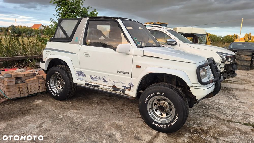 Suzuki Vitara - 27
