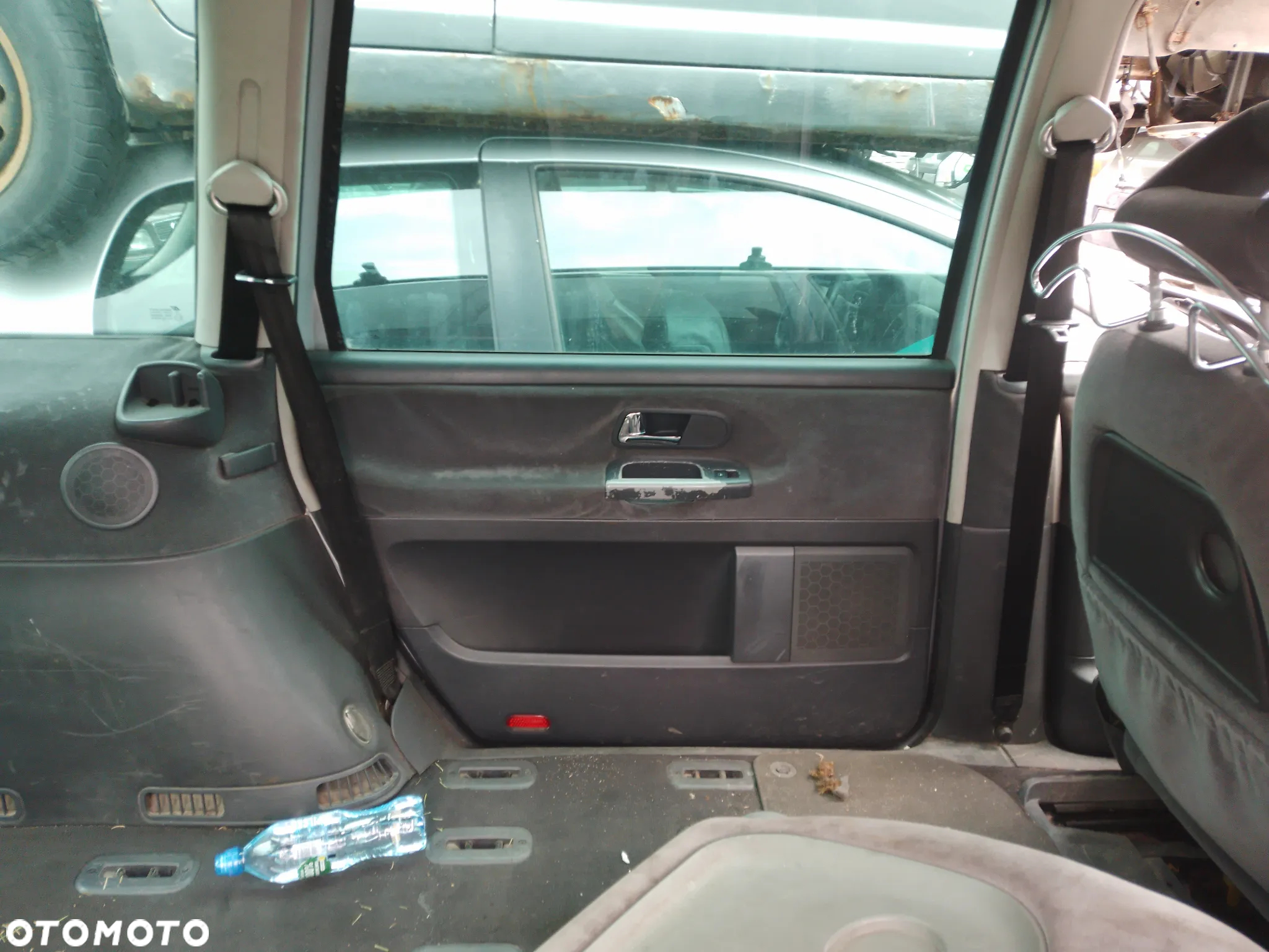 FORD GALAXY 00-06 1.9TDI 150KM KOLOR GV SCHOWEK DESKI ROZDZIELCZEJ ŚRODKOWY PRAWY - 31