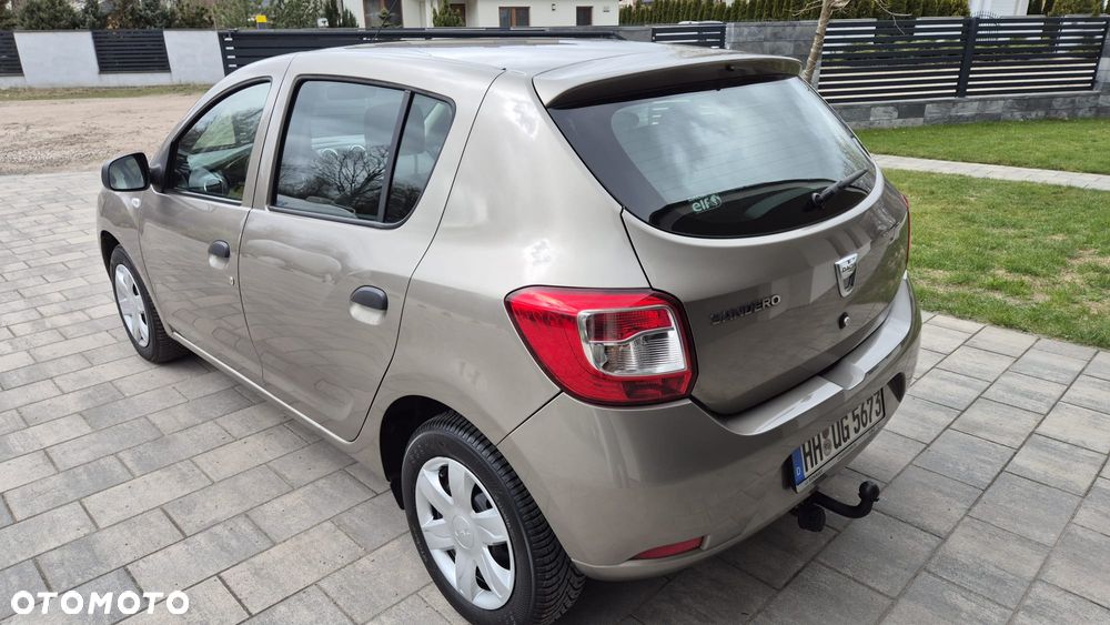 Dacia Sandero 1.2 16V 75 Celebration - 4
