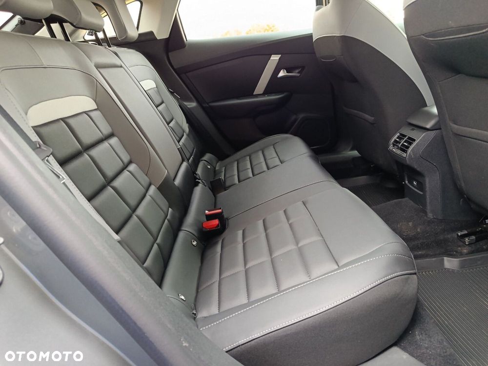 Citroën C4 1.2 PureTech Max S&S EAT8 - 15