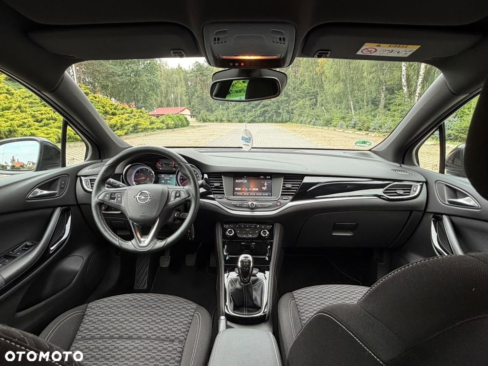 Opel Astra 1.4 Turbo Innovation - 12