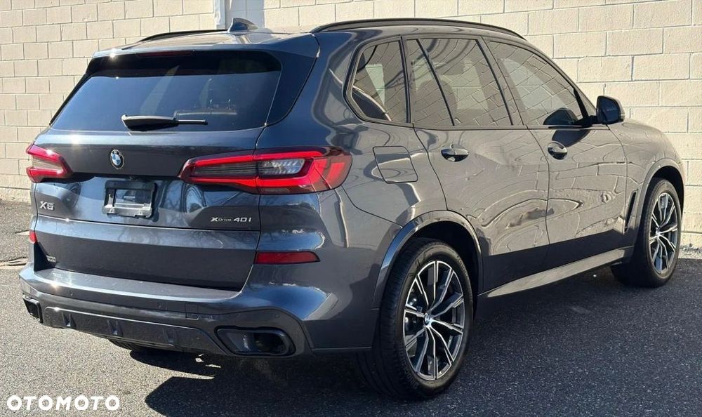 BMW X5 xDrive35i - 9