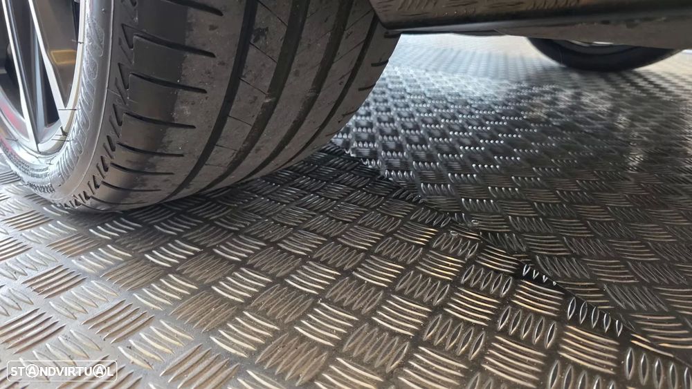 BMW 420 d Pack Desportivo M Auto - 33