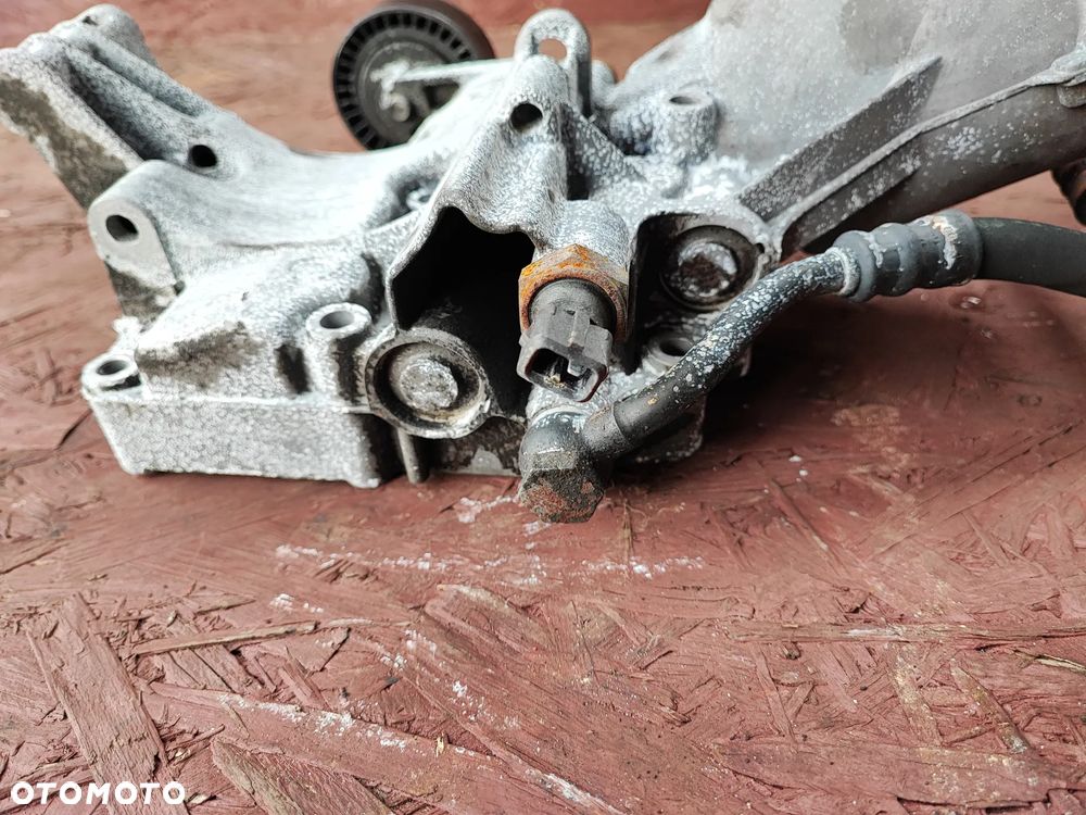 BMW E36 / E34 ORYGINALNA OBUDOWA FITRA OLEJU METALOTA ZAKRĘTA DO SILNIKÓW GAMY M52 / M50 ( M52B20 / M52B25 / M52B28 ) ORAZ ( M50B20 / M50B25 ) O NR.  11 42 1 738 639 /  11 42 1 738 640 OEM W BARDZO DOBRYM STANIE - 6