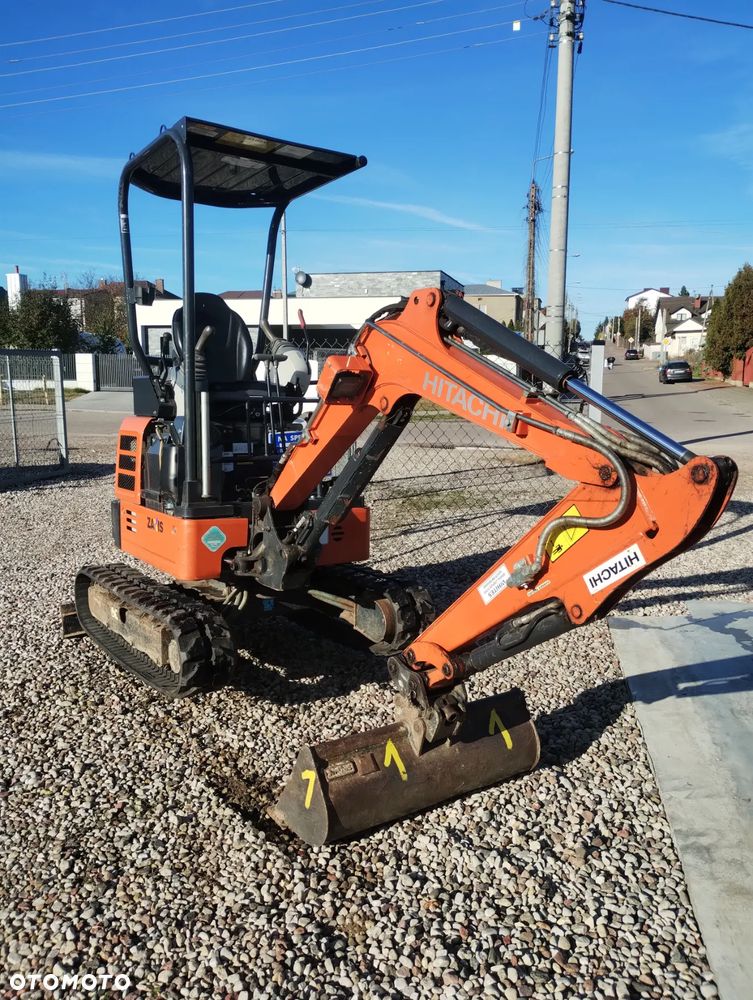 Hitachi ZX 19U 6YR - 1