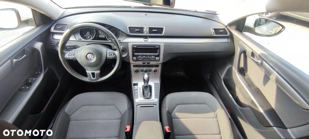 Volkswagen Passat 1.4 TSI BMT Comfortline DSG - 14