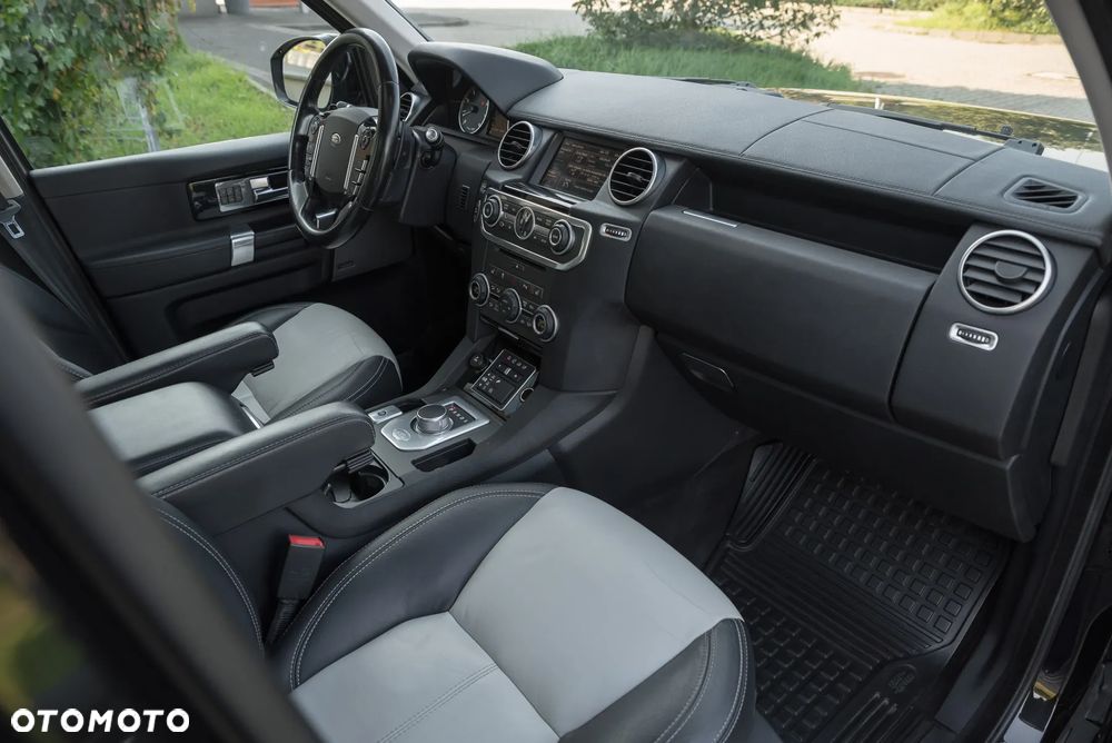 Land Rover Discovery 3.0 V6 Supercharged HSE - 34