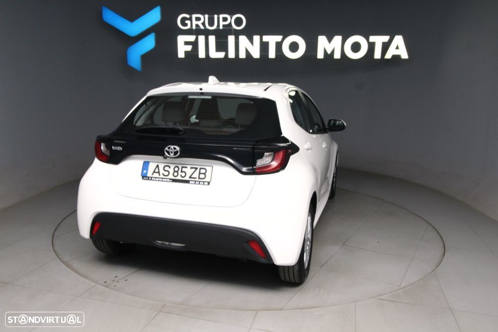 Toyota Yaris 1.0 VVT-i Comfort Plus - 3