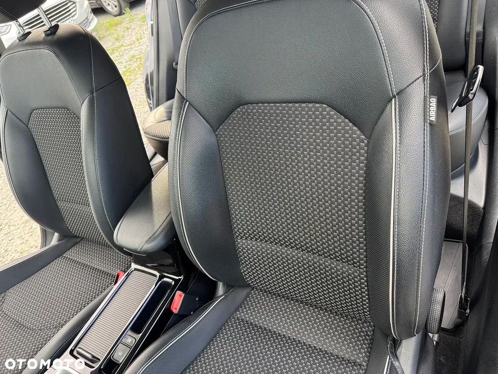 Kia XCeed 1.4 T-GDI OPF VISION - 21