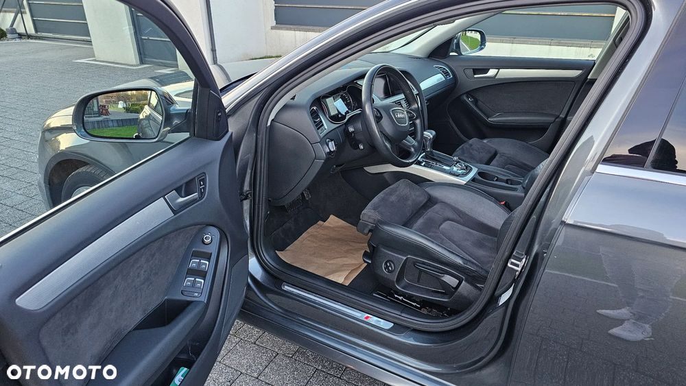 Audi A4 Avant 2.0 TDI DPF clean diesel quattro S tronic S line Sportpaket - 9