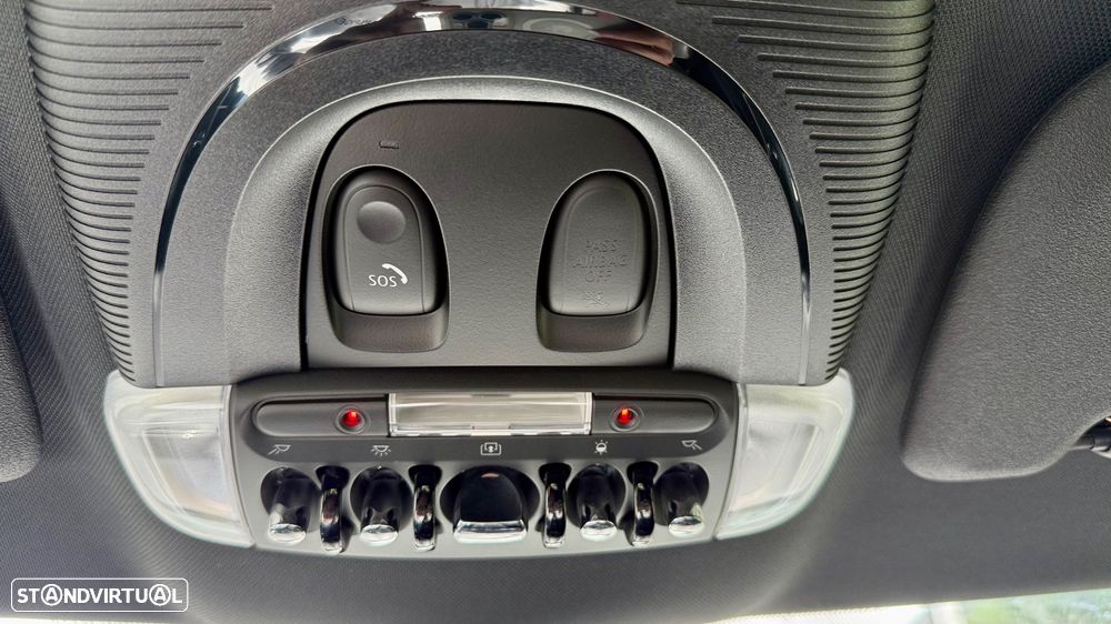 MINI Countryman Cooper SE ALL4 Auto - 17