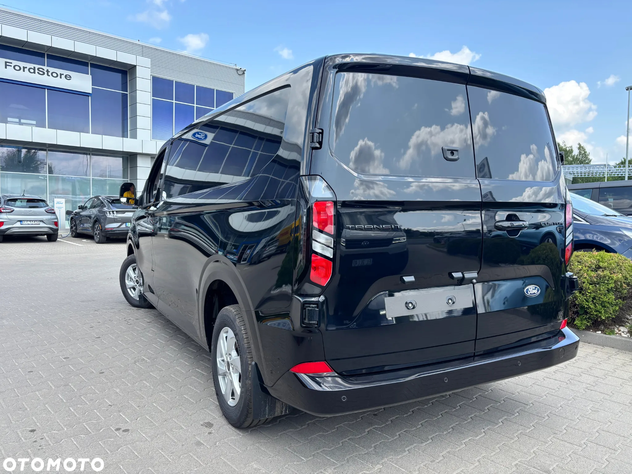 Ford Transit Custom - 3