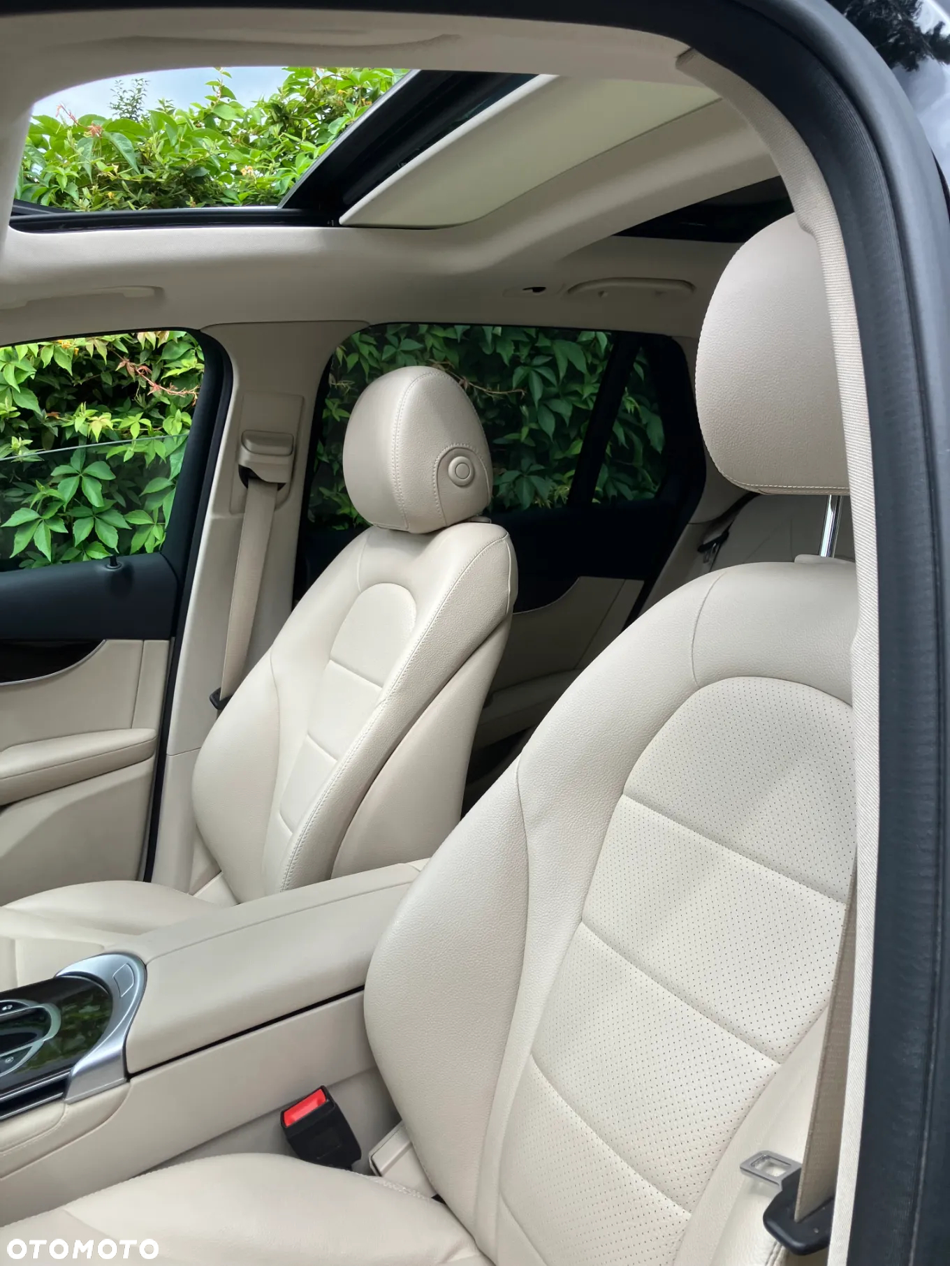 Mercedes-Benz GLC 300 4Matic 9G-TRONIC Exclusive - 12