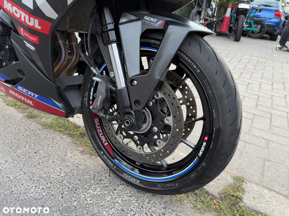 Suzuki GSX-R - 18