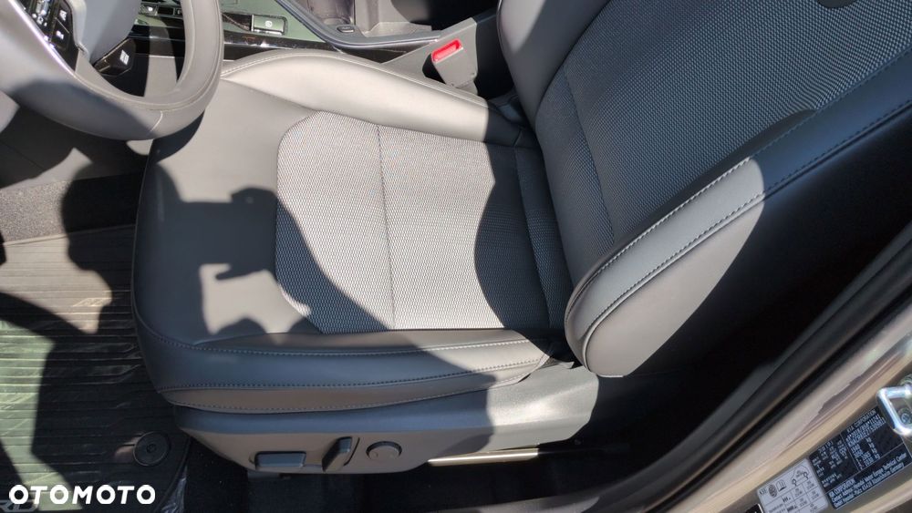Kia Niro 1.6 GDI Hybrid Business Line - 10