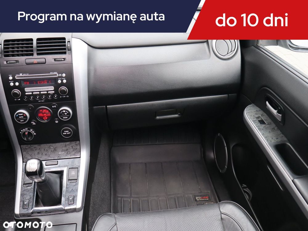 Suzuki Grand Vitara - 10