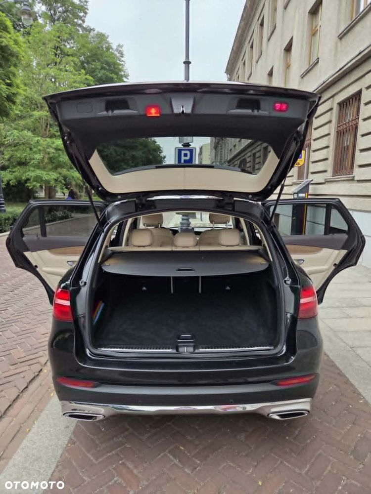 Mercedes-Benz GLC - 3