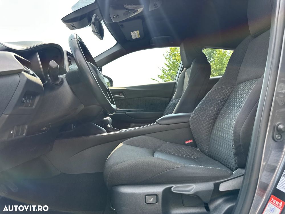 Toyota C-HR - 24