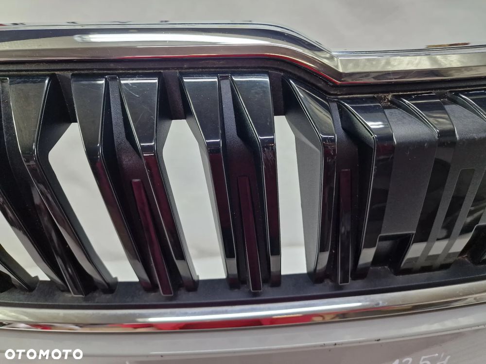 SKODA KAROQ 57A LIFT 21- ZDERZAK PRZEDNI PRZÓD NA SPRYSKI + KRATKI + SPOJLER / DOKŁADKA POD ZDERZAK , NR AUKCJI NZ1354 - 15