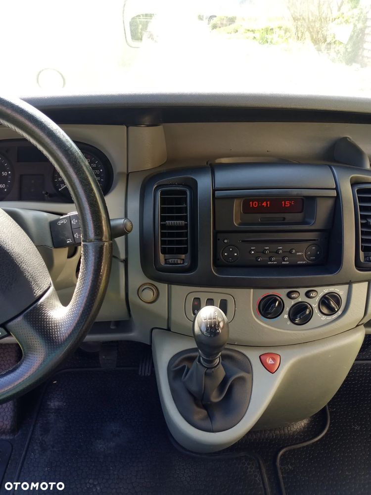 Renault Trafic - 6