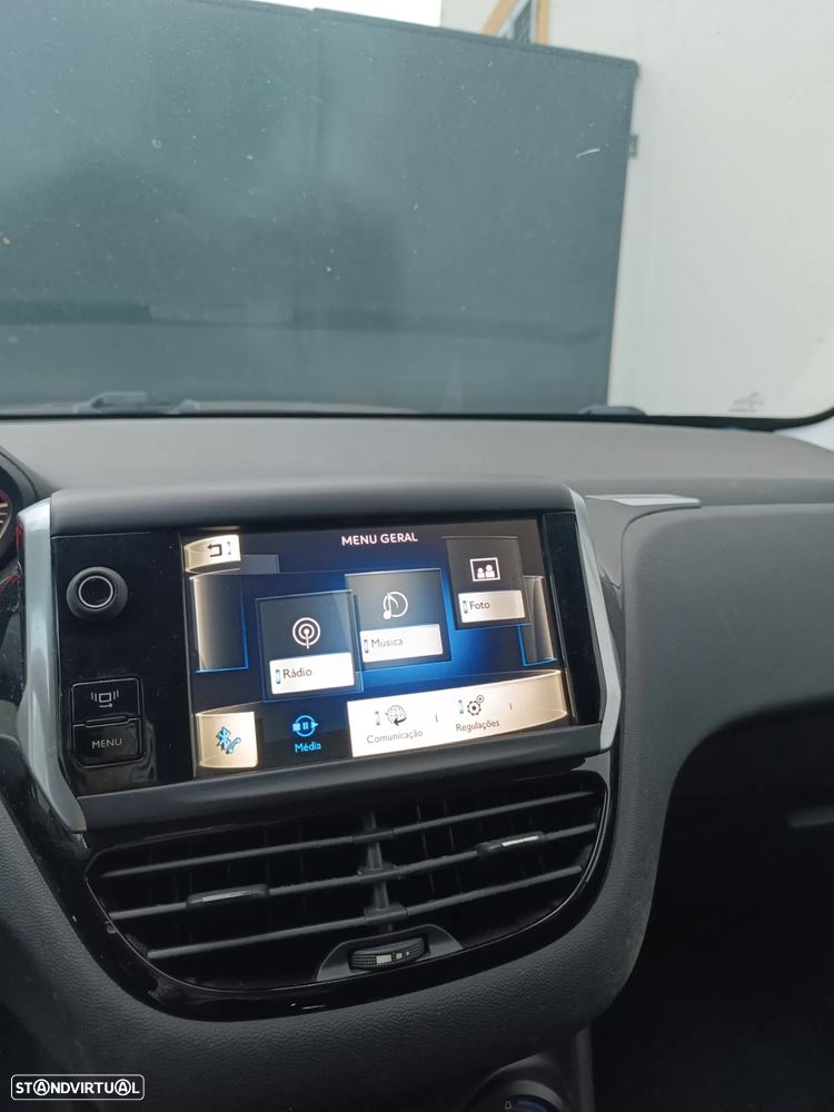 Peugeot 208 1.2 VTi Active - 14