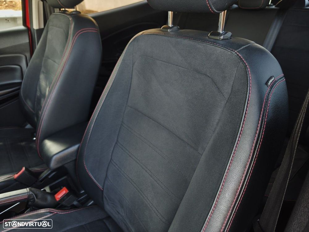 Ford EcoSport 1.0 EcoBoost ST-Line Black Edition - 27