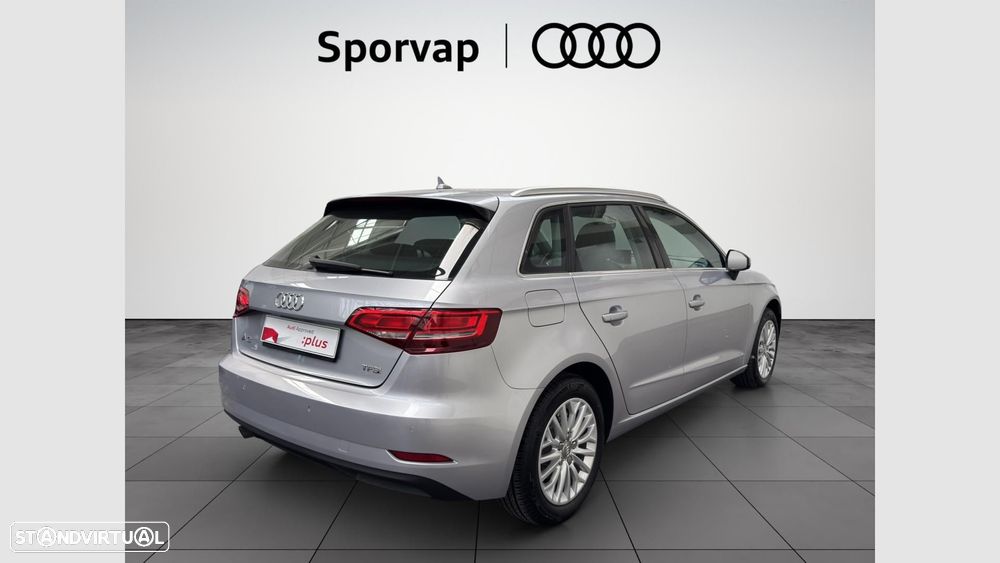 Audi A3 Sportback 1.0 TFSI Design - 6