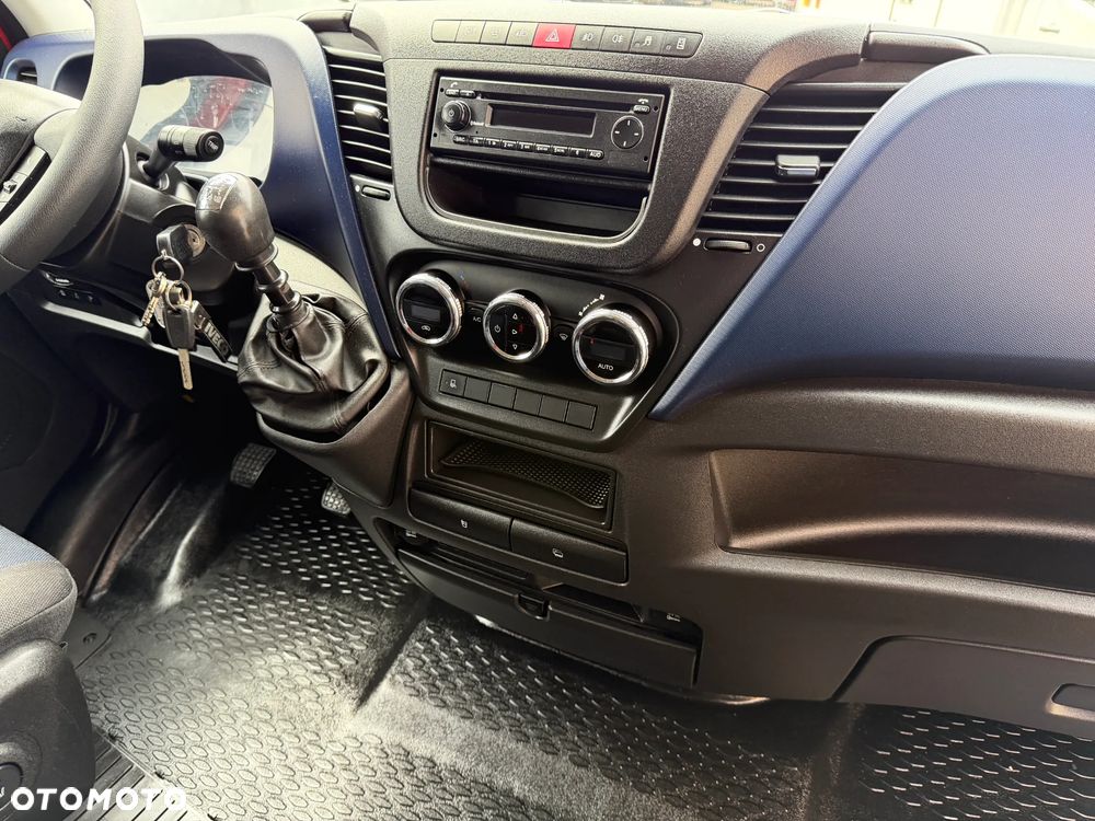 Iveco Daily 3,0 Doka Brygadówka - 18