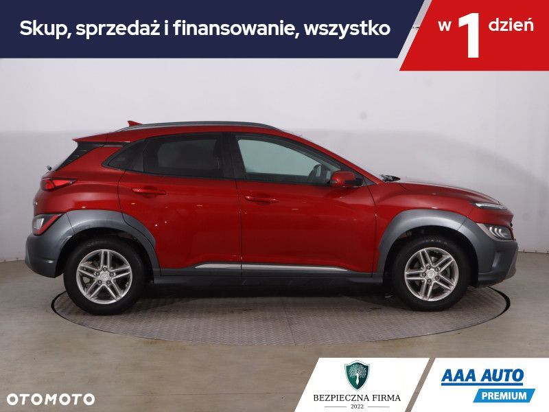 Hyundai Kona - 8