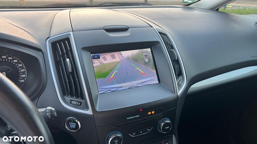 Ford S-Max - 26